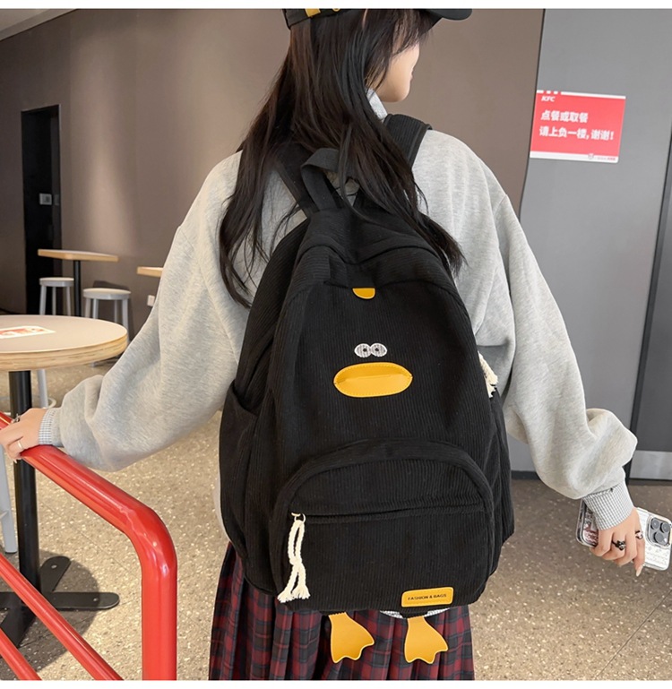 New Cartoon Duck Backpack Desi - огляд і ціна Interior Design University