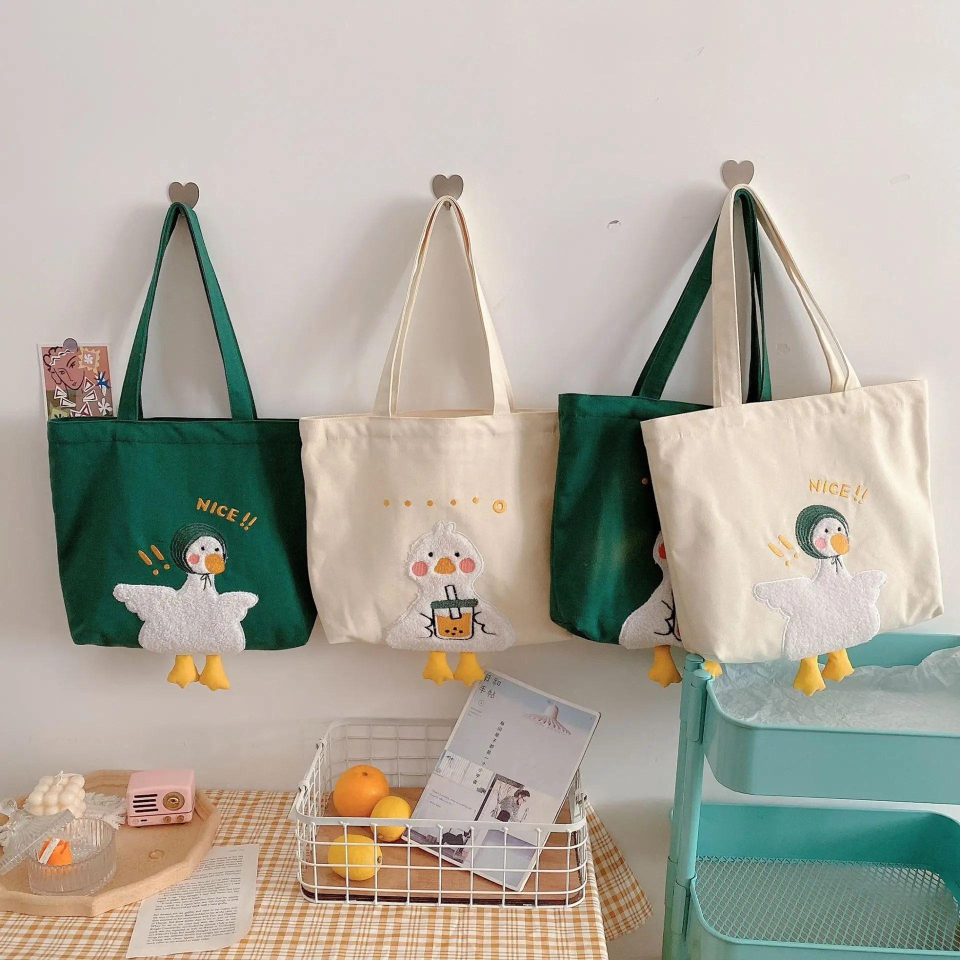 Cute Design Women's Canvas Sho - огляд і ціна Interior Design Book